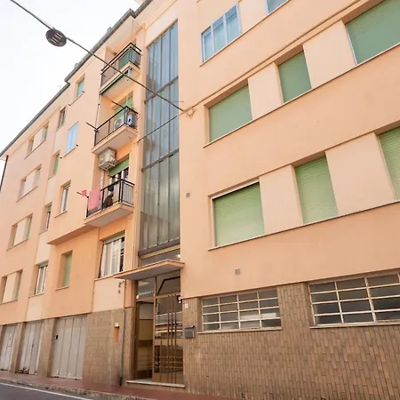 Apartment Casa Ila Near The Sea *